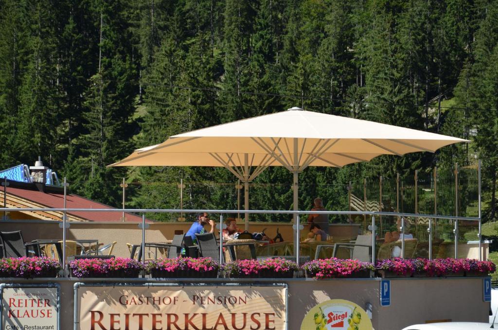 Gasthaus-Pension Reiterklause Leutasch Exterior photo