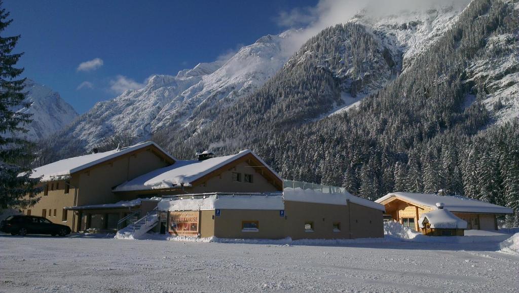 Gasthaus-Pension Reiterklause Hotel Leutasch Exterior photo